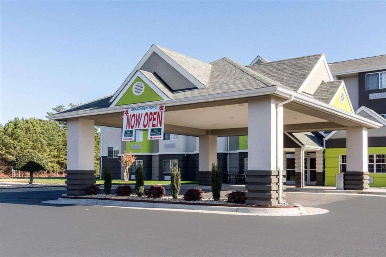 Quality Inn & Suites Ashland Near Kings Dominion Exterior photo