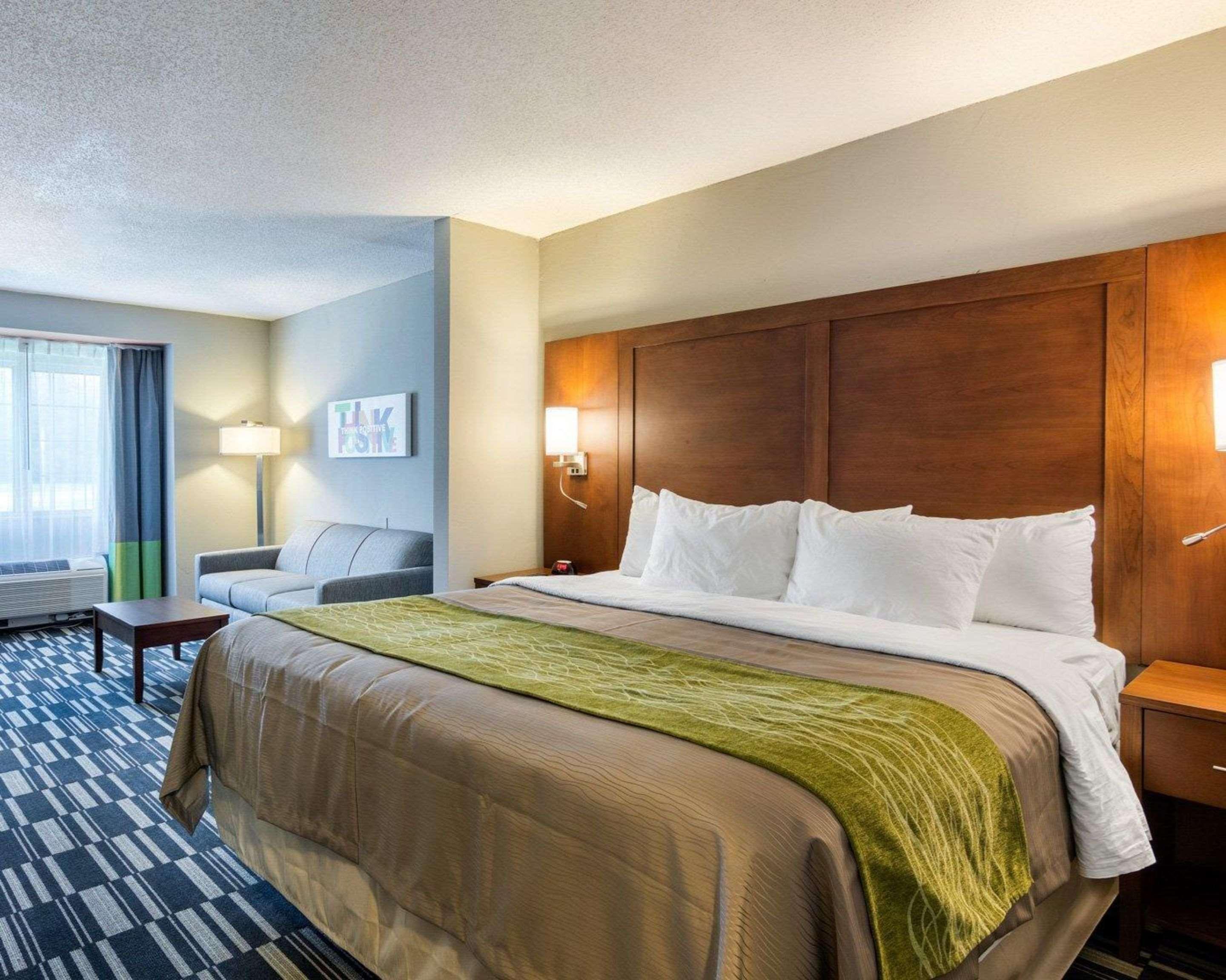Quality Inn & Suites Ashland Near Kings Dominion Exterior photo