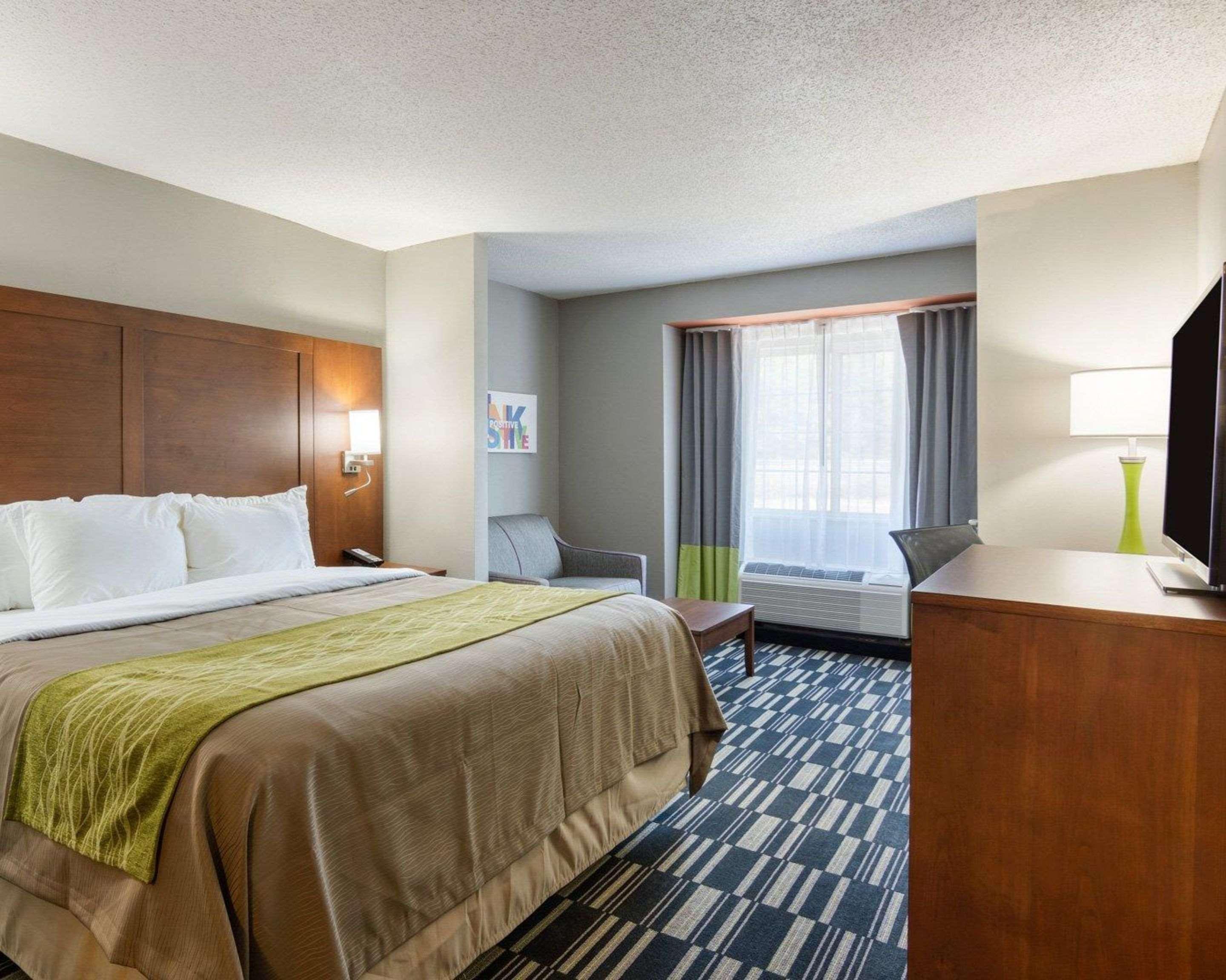 Quality Inn & Suites Ashland Near Kings Dominion Exterior photo